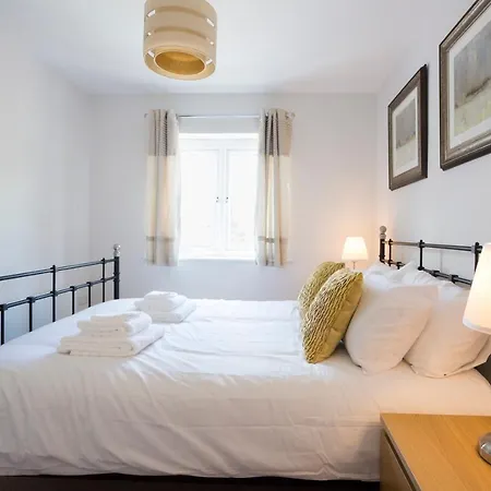 The Rectory Sleeps 6 Free Parking York